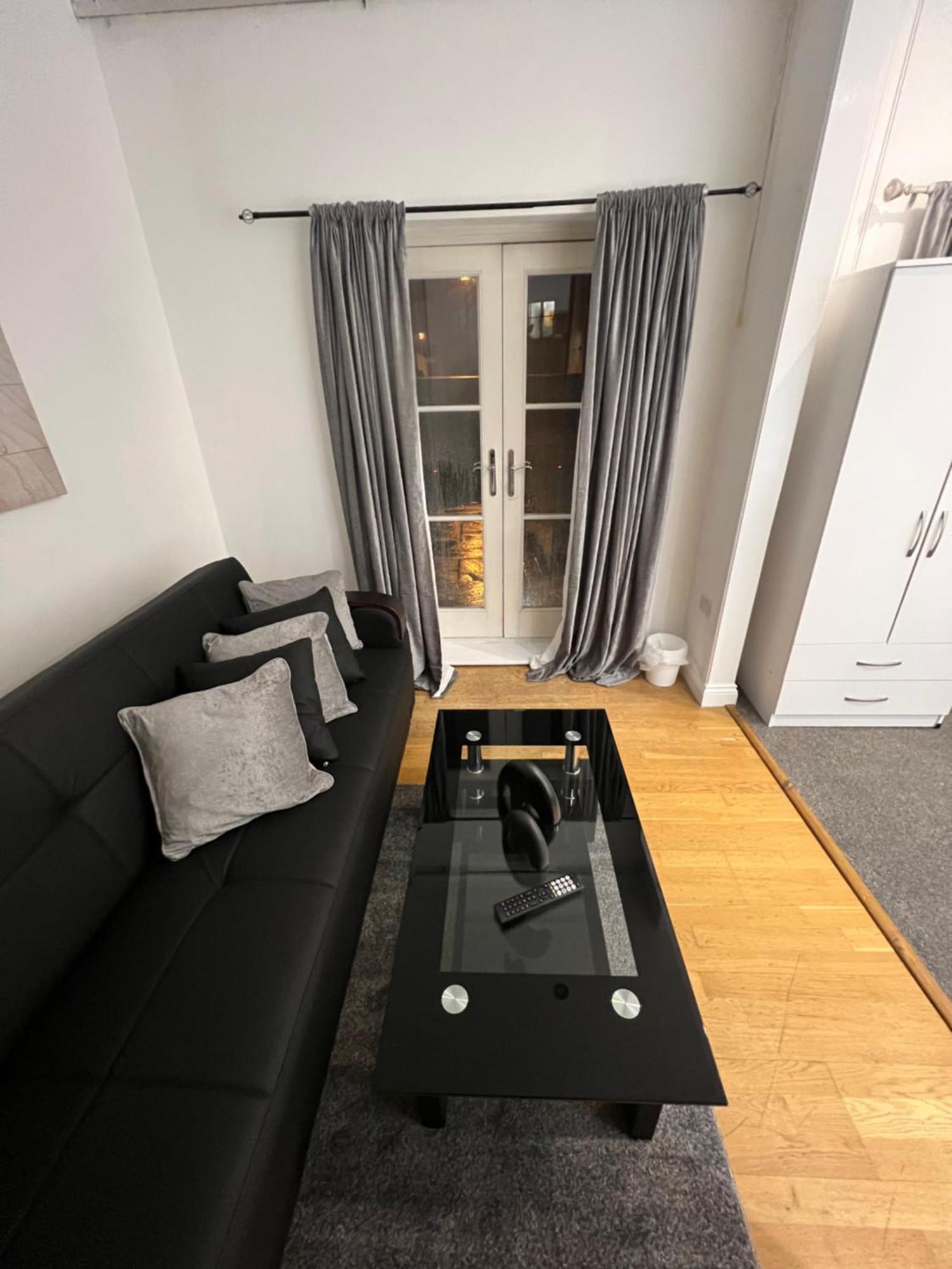 Camden Rooms 2 London Bagian luar foto