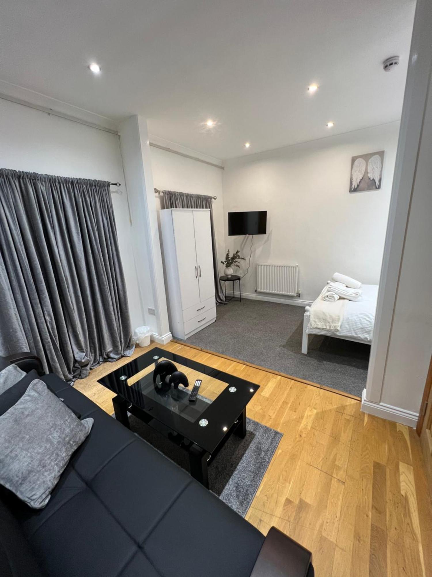 Camden Rooms 2 London Bagian luar foto